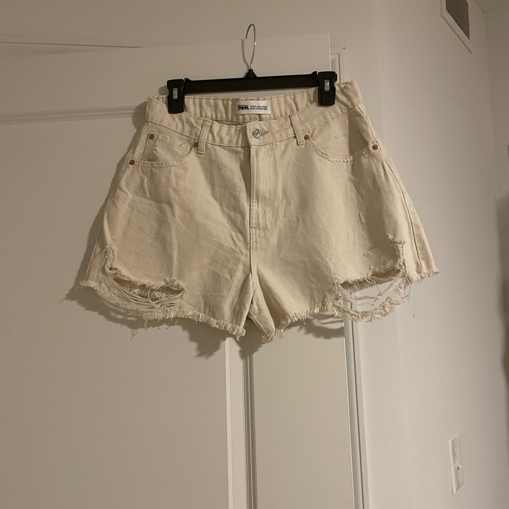 Zara Cream Frayed Jean Shorts
